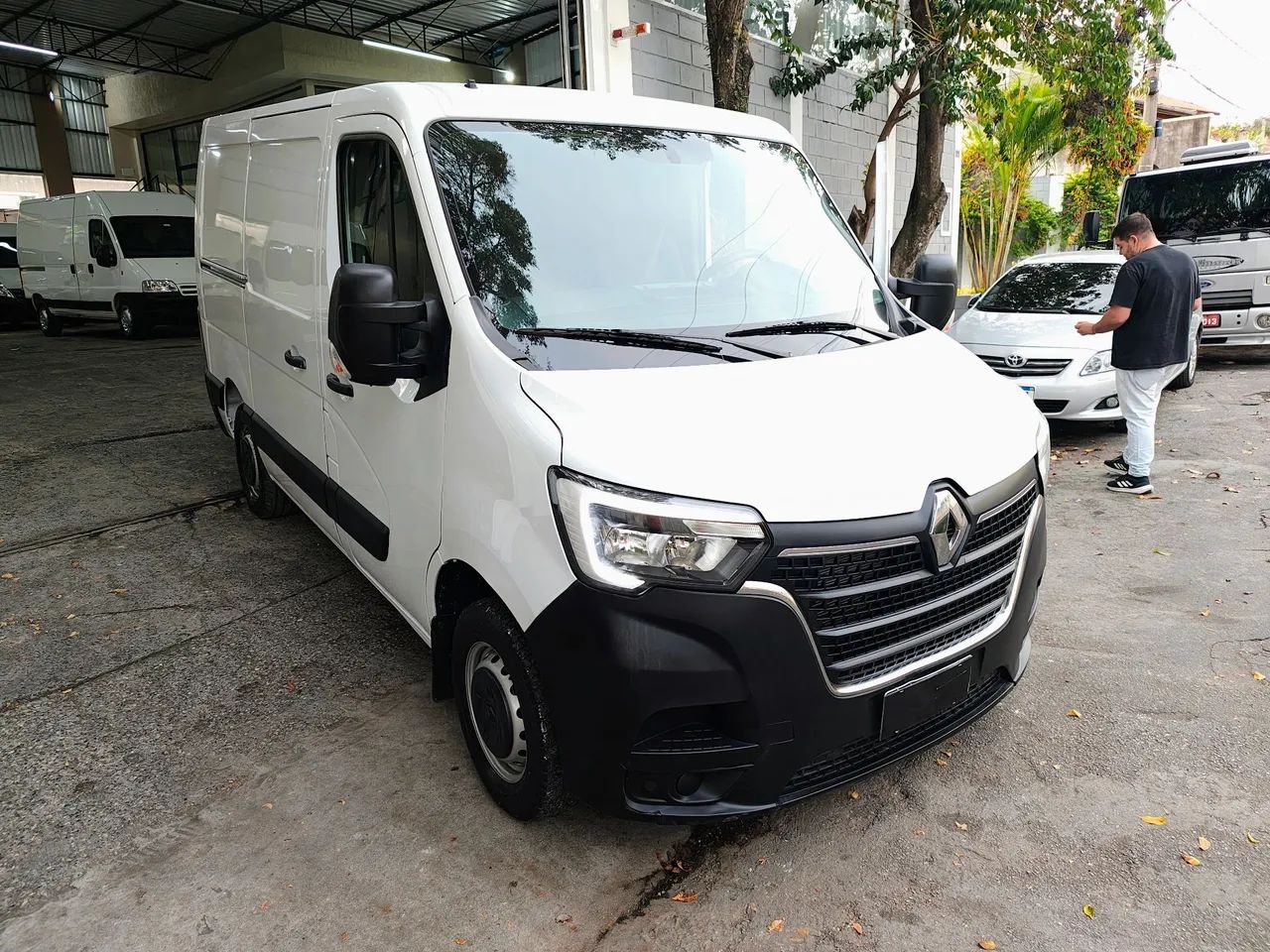 Renault Master 2.3 DCI Furgão 16V Diesel 2024 - Foto 2