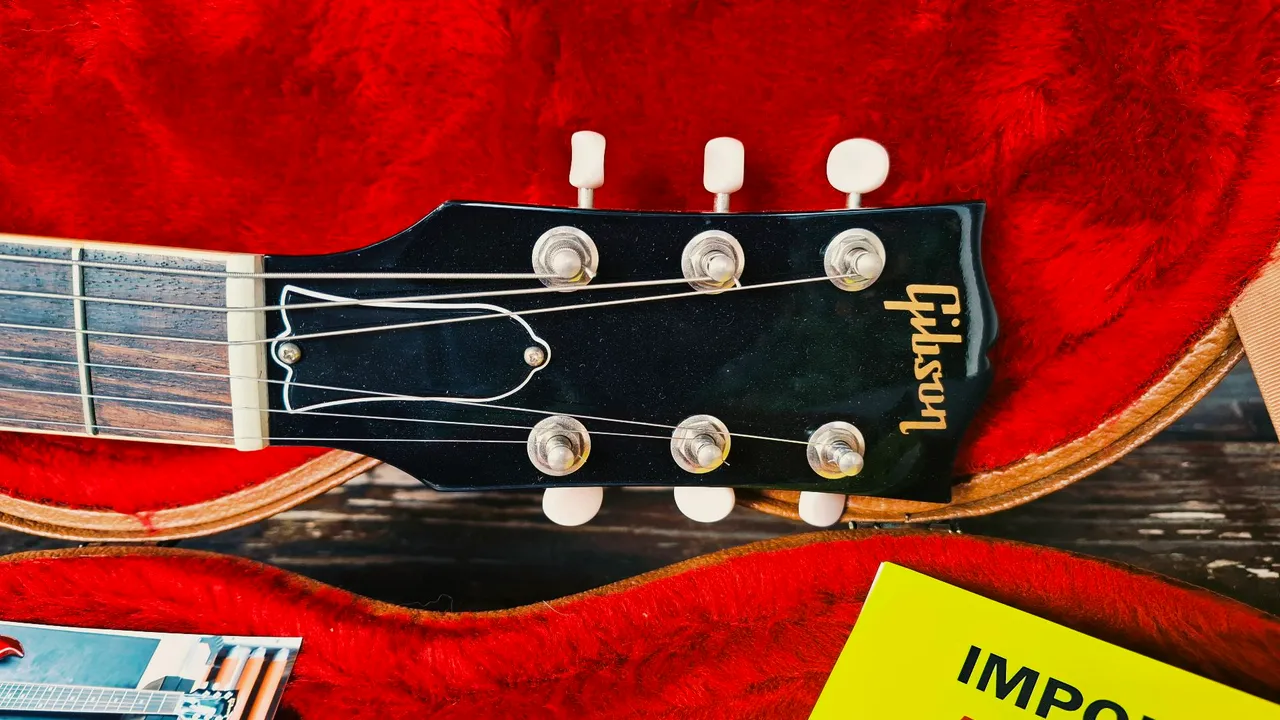 gibson sg special