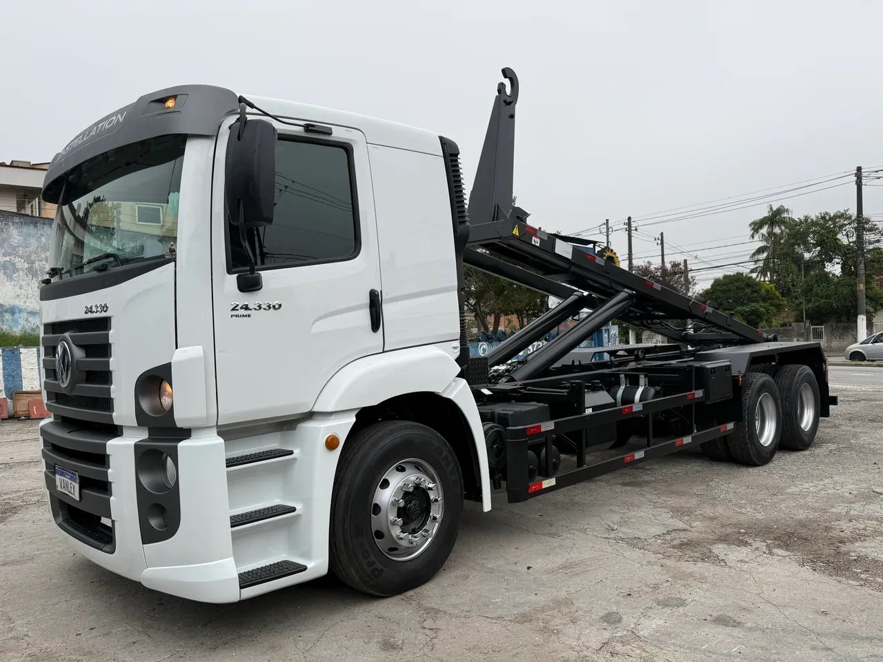 Vw 24330 2022 Rolon Roloff truck Grimaldi Rolon