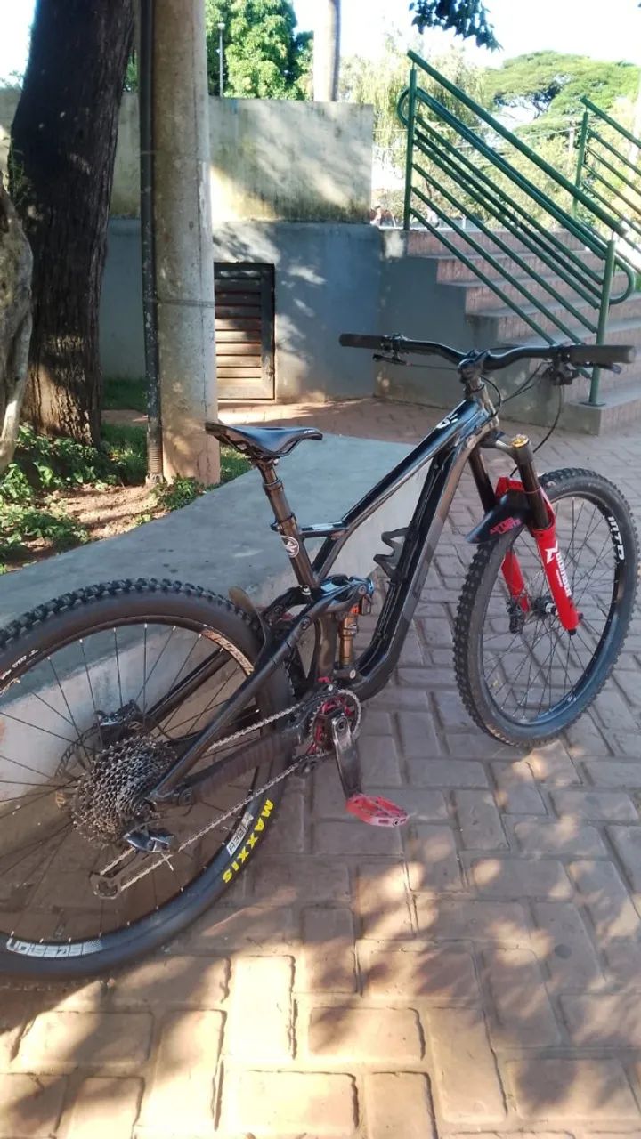 GT Force Aro 29 - Bike de Enduro/Downhill - Foto 3