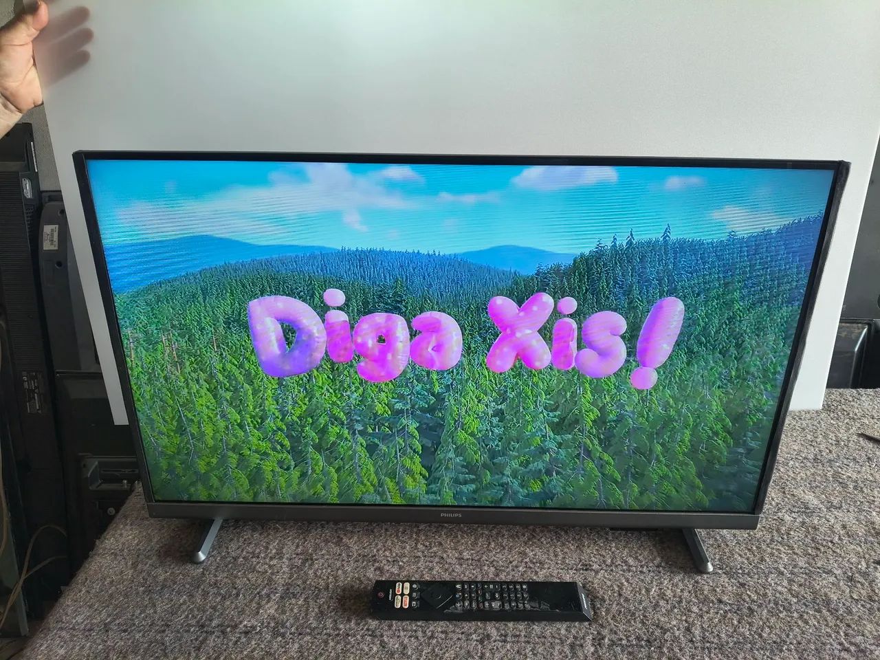 Barbada vendo TV Philips smart 32 polegadas  - Foto 4