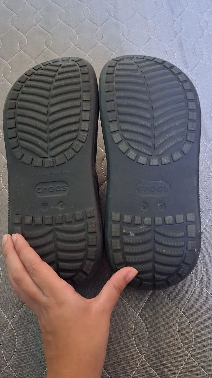 Crocs classic crush clog - Foto 3