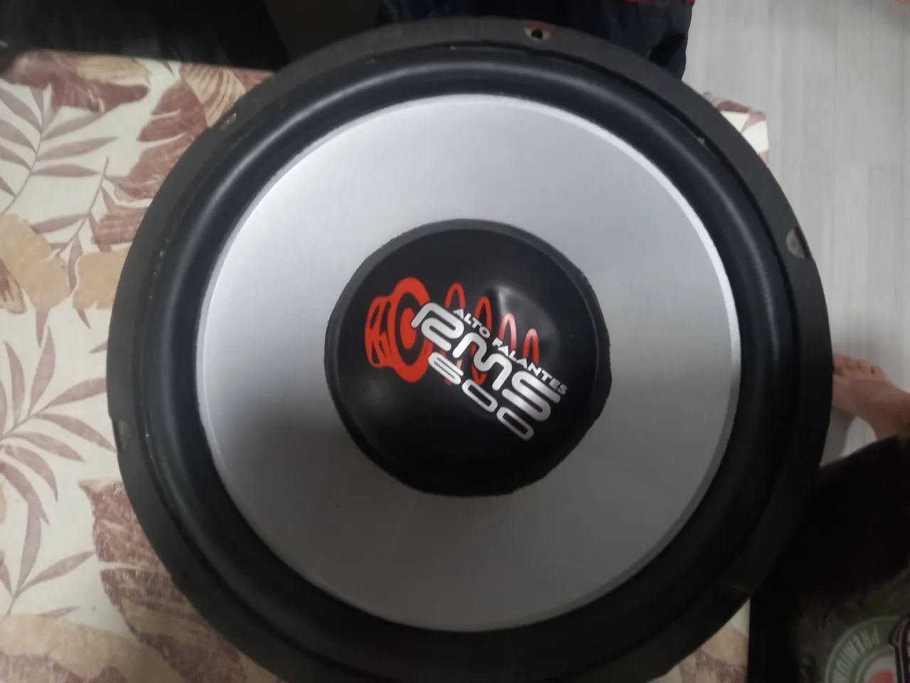 Auto falante sub 12p