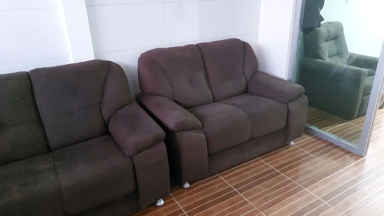 Sofá 3 e 2 lugares muito conservado R$ 400 - Foto 2