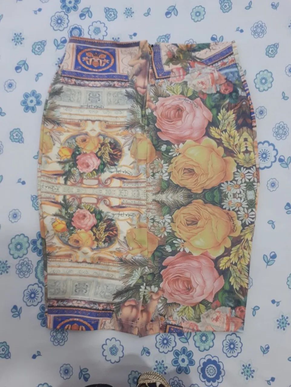 saia lança perfume 