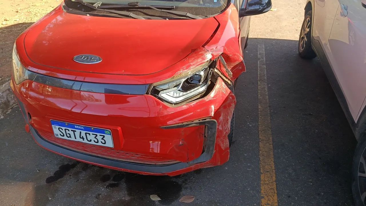 JAC E-JS1 62cv 5P Aut. (elétrico) 2023 - Foto 2