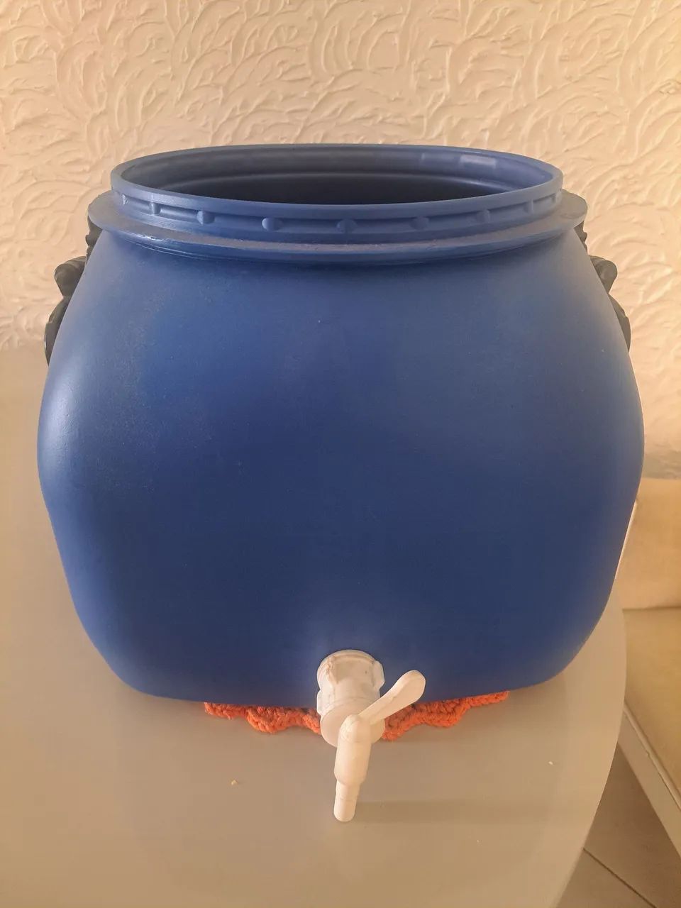Bombonas em  plástico alimentício 