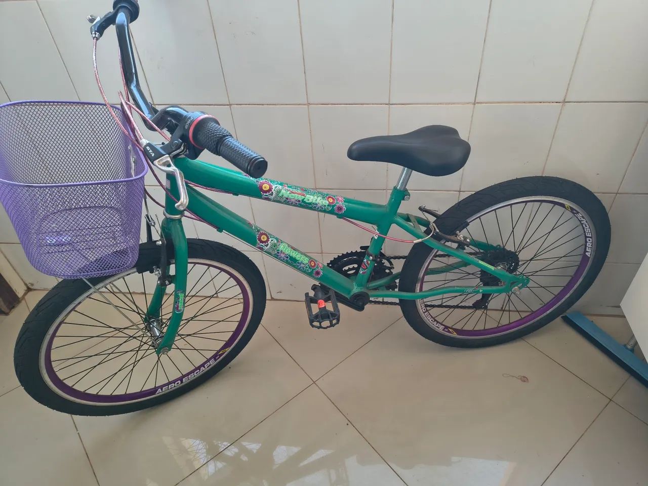 Bicicleta feminina aro 24 - Foto 5