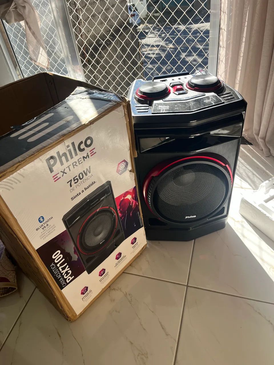 Caixa de som Philco