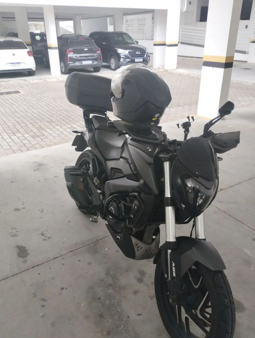 Bajaj dominar 400 2023/2024 - Foto 2