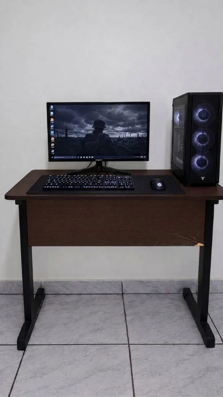 Mesa de computador ou de estudos