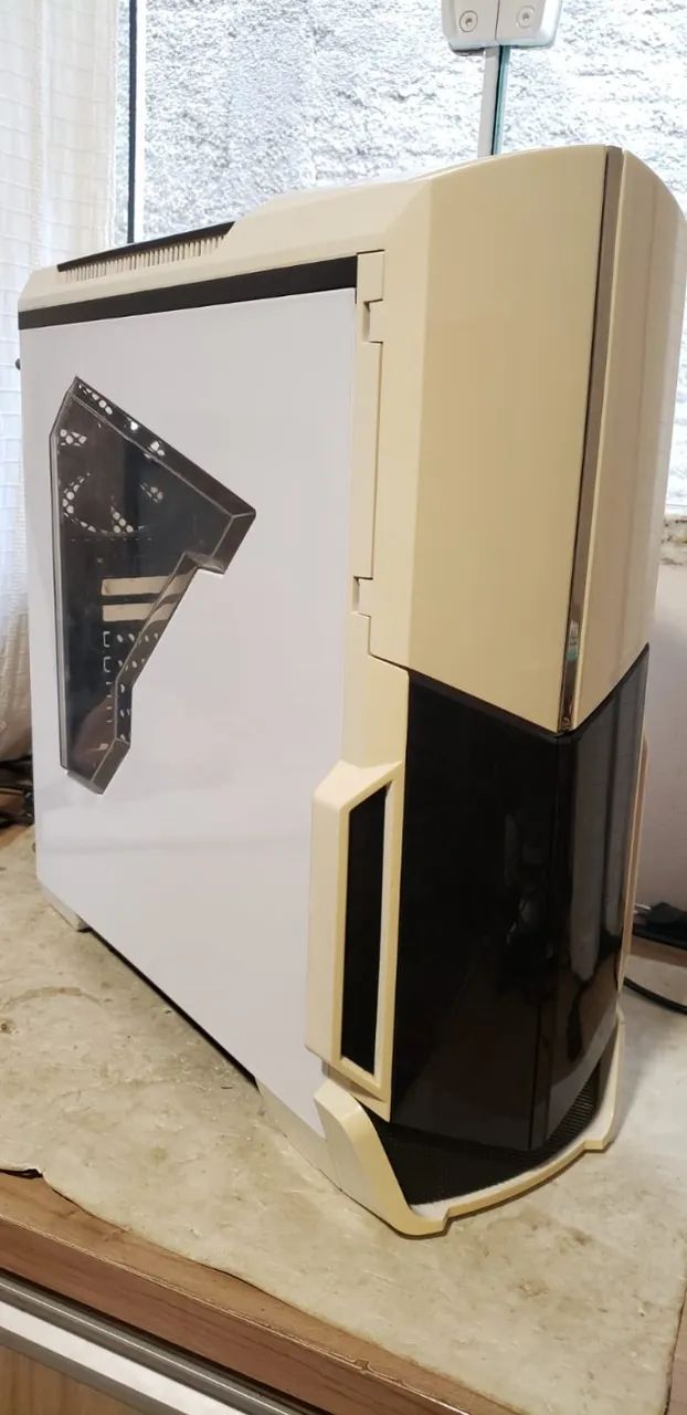 CPU DESKTOP i7 7700K + 16gb + SSD + HDD