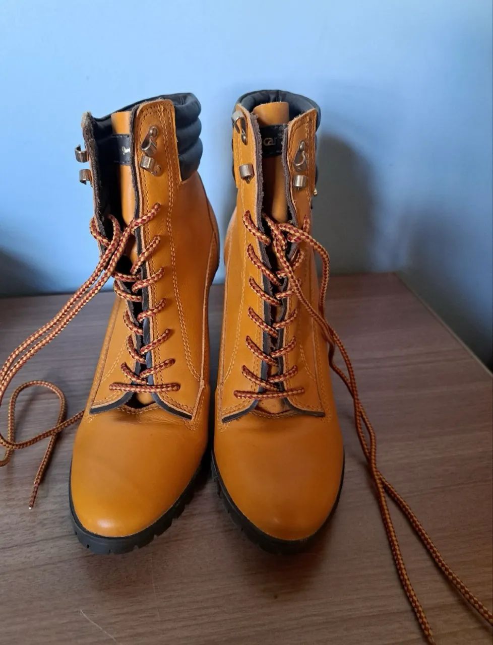 Bota Cravo e Canela caramelo - tamanho 37 - nova - Foto 2