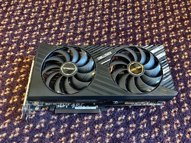 Placa de vídeo AMD RX 7800 XT - Foto 3