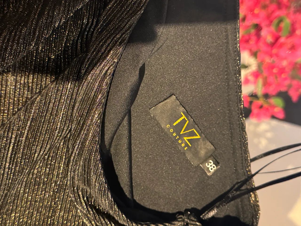 Vestido tvz nunca usado  - Foto 2