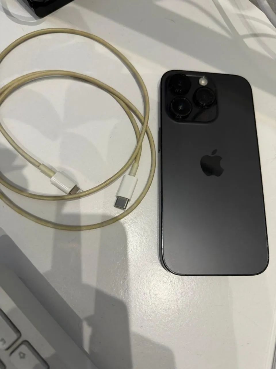 Vendo IPhone 14 Pro - Excelente estado !!!