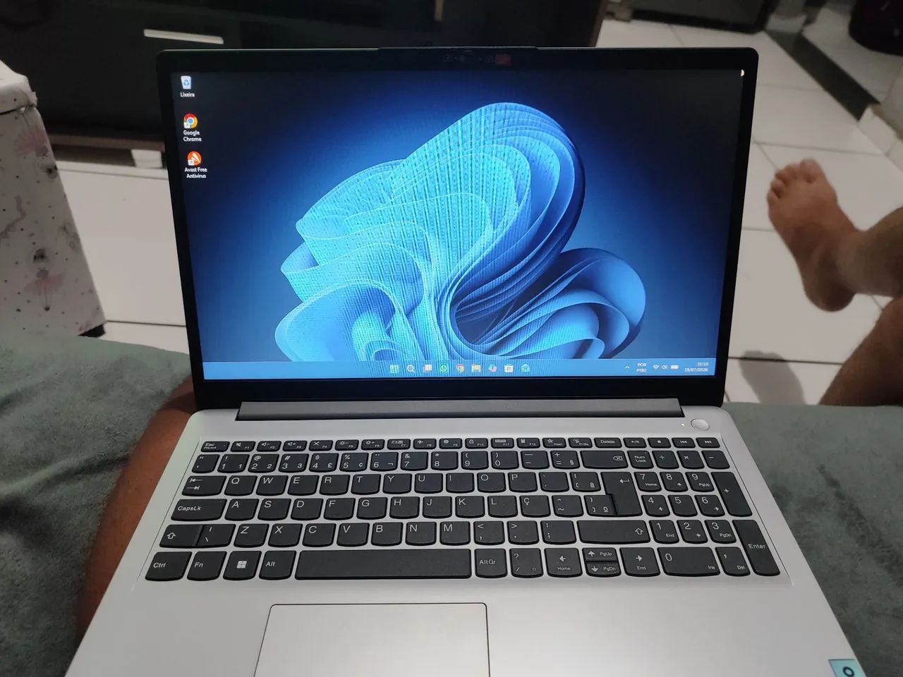 Vendo Lenovo ideapad 1 