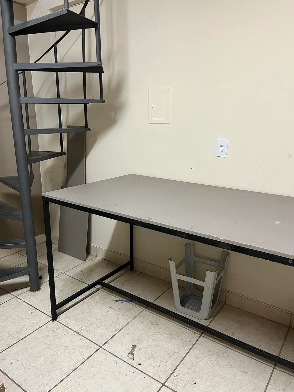 Mesa de Trabalho 2 Metros Reforçada  - Foto 3