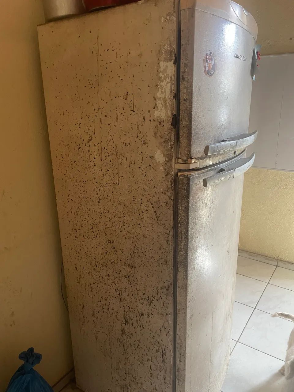 Geladeira antiga 