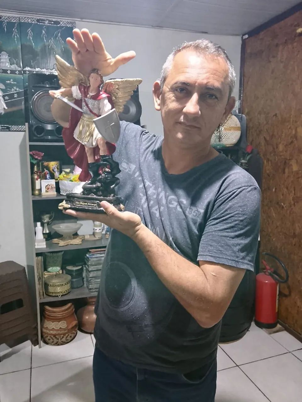 Santos de borracha (increbraveis) - Foto 2