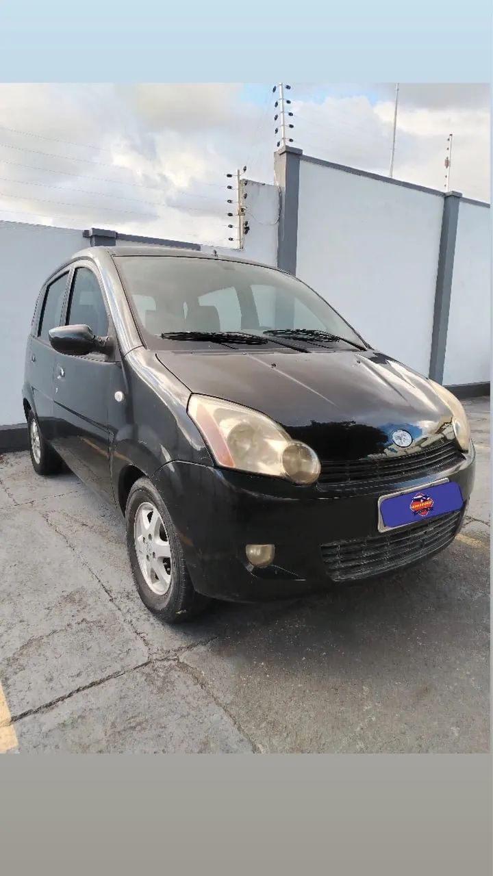 EFFA M-100 M-100 1.0 8V 5p 2011