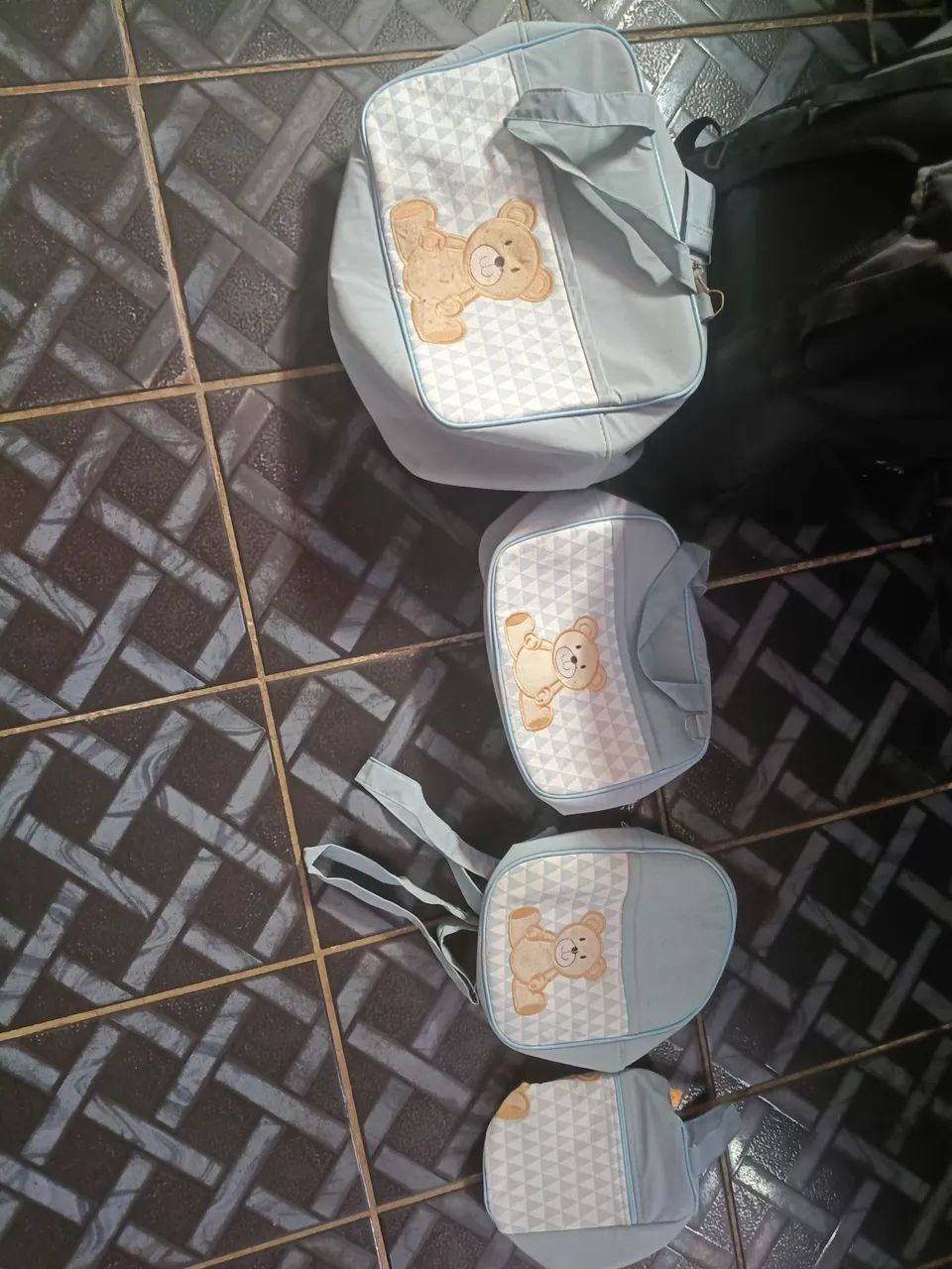 Kit de bolsa com 4 peças para bebê  - Foto 2