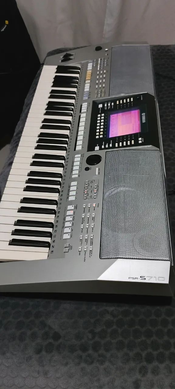 Yamaha PSR S710 - Foto 2