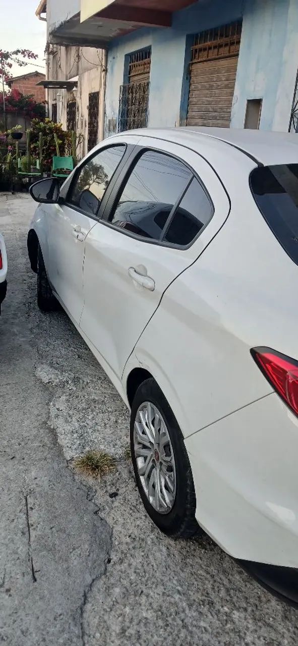 Fiat Cronos Drive 1.3 8V Flex 2020