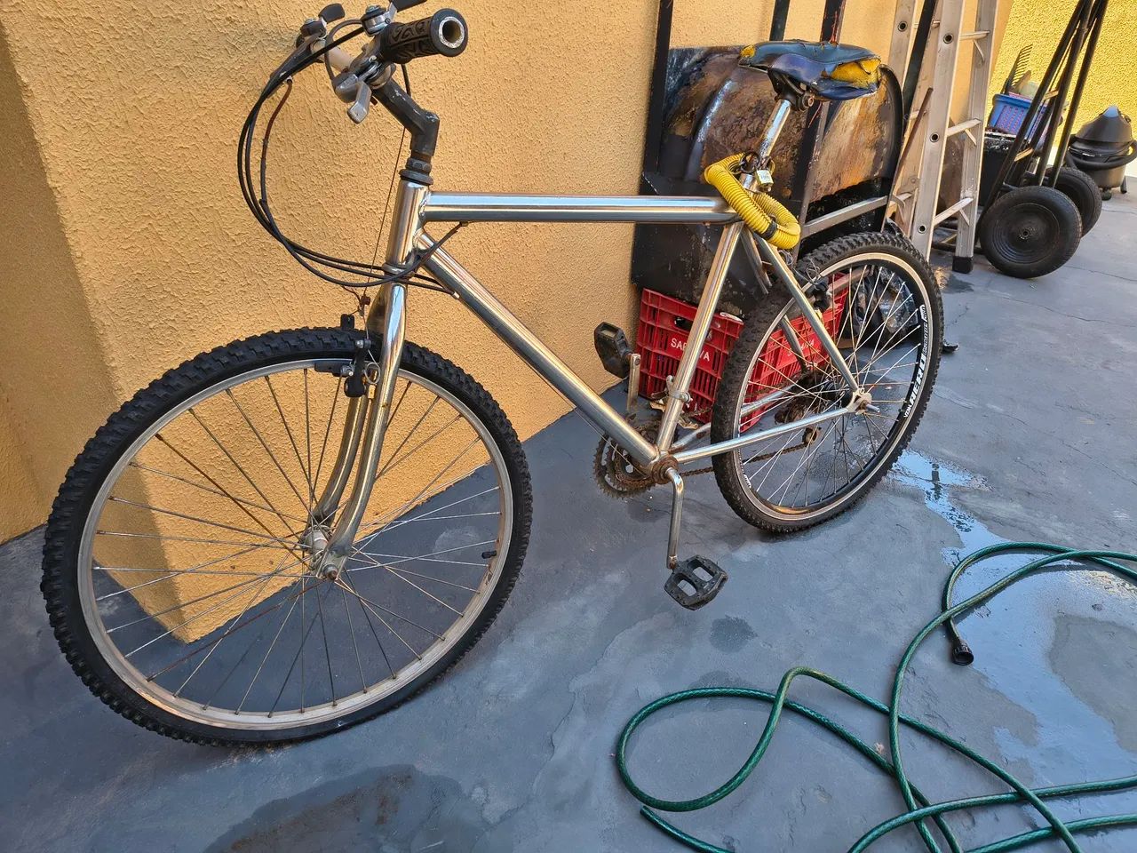 Vendo Bicicleta Aro 26 Alumínio 