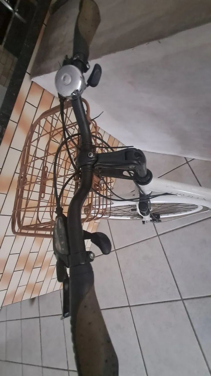 Bicicleta Retrô Urban semi nova. - Foto 2