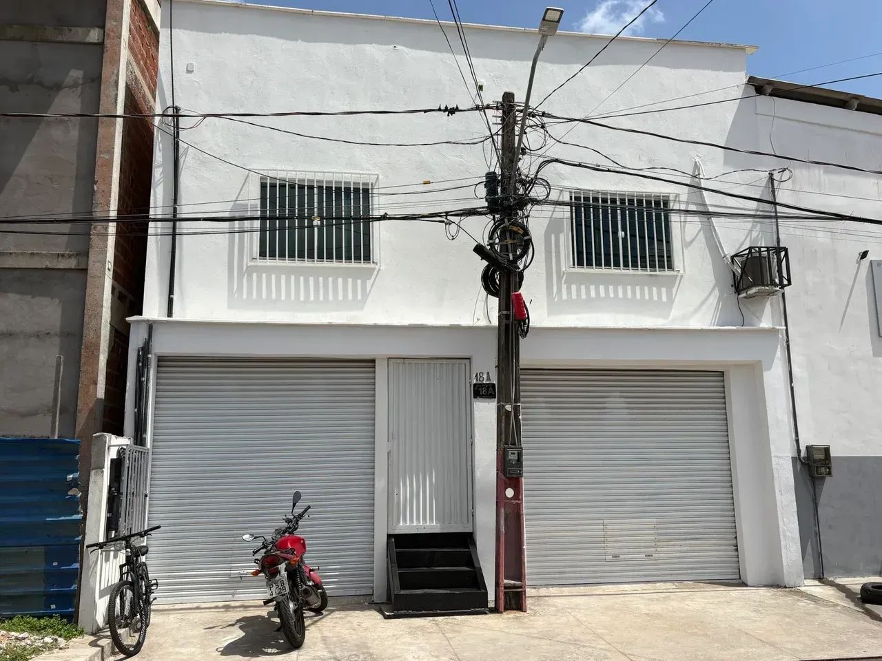 ALUGO SALA COMERCIAL