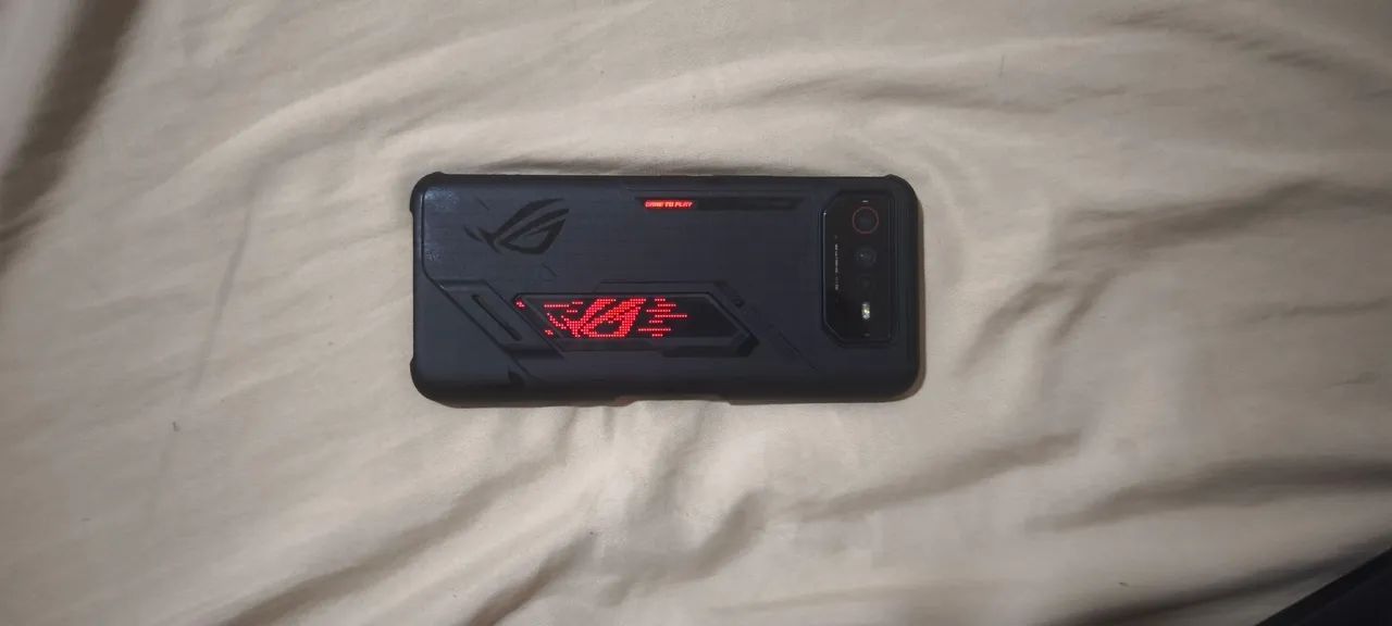 Rog Phone 6 celular gamer com cooler de resfriamento. - Foto 2