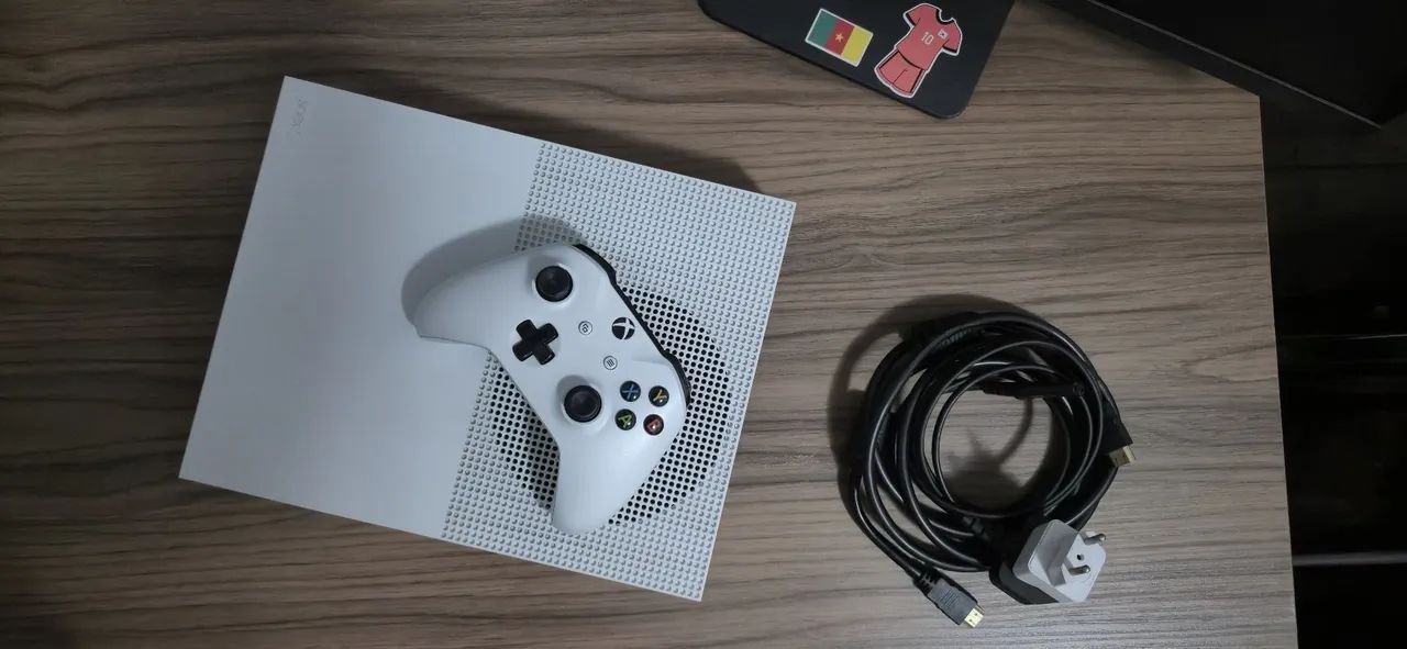 Xbox one 1 Tb + Controle - Foto 2