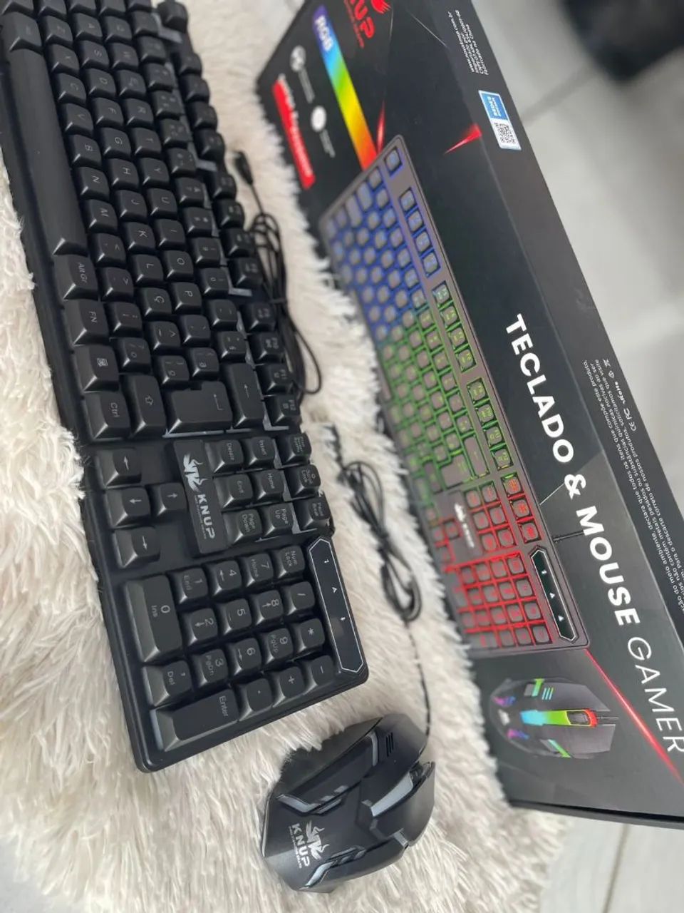 Teclado e Mouse Game com Led RGB via USB - Foto 3