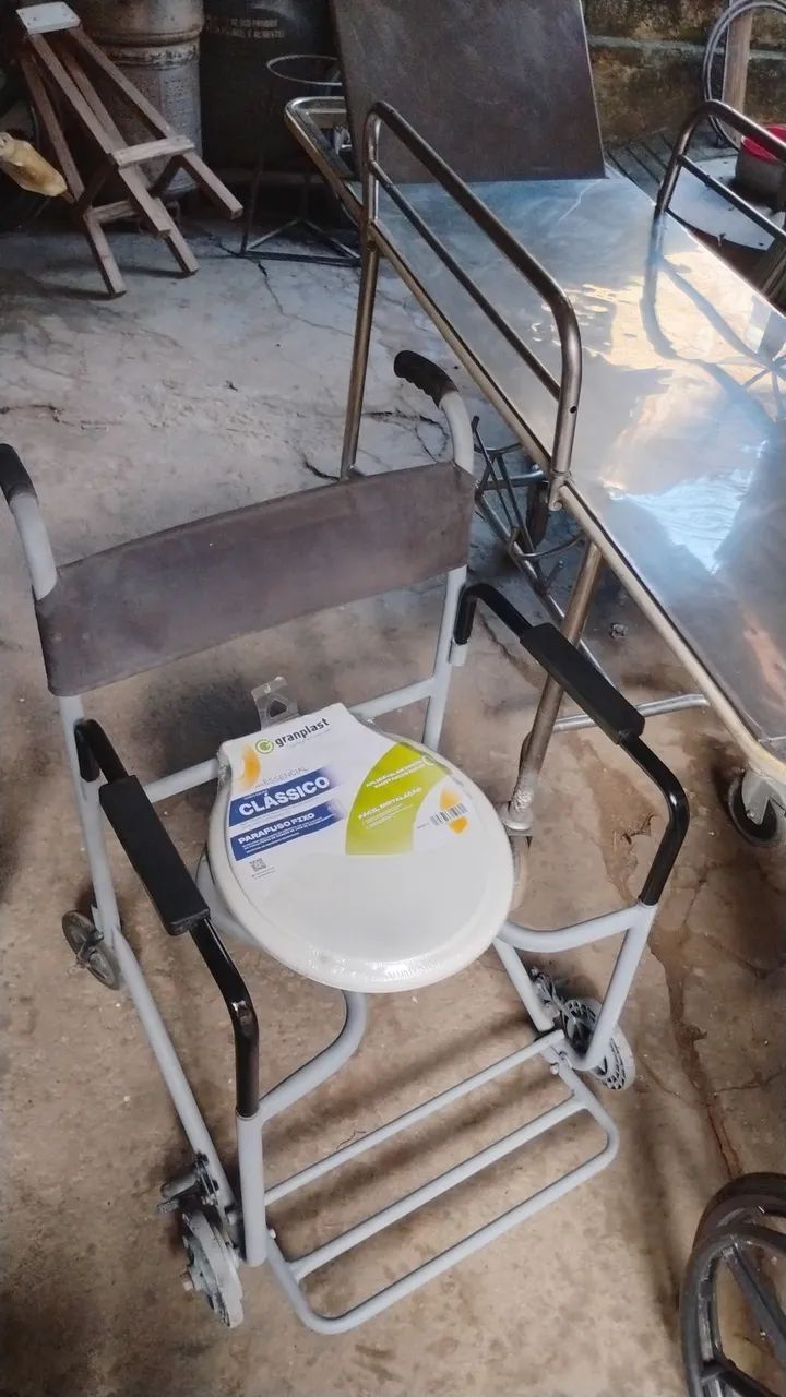 Kit cadeiras de e maca - Foto 3