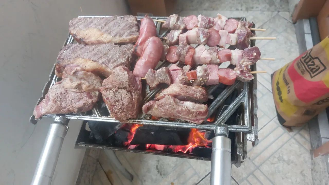 Churrasqueiro profissional!  [27- *] - Foto 2