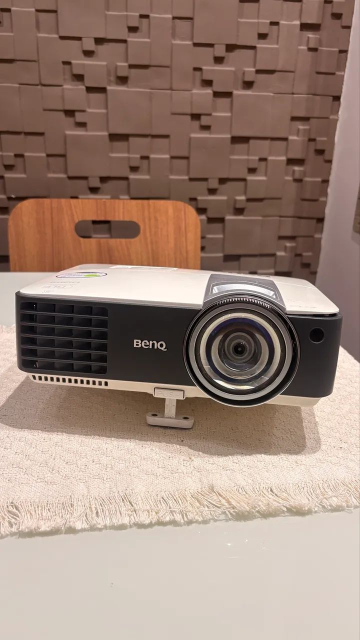Projetor Benq full HD 2800 lumens  - Foto 2