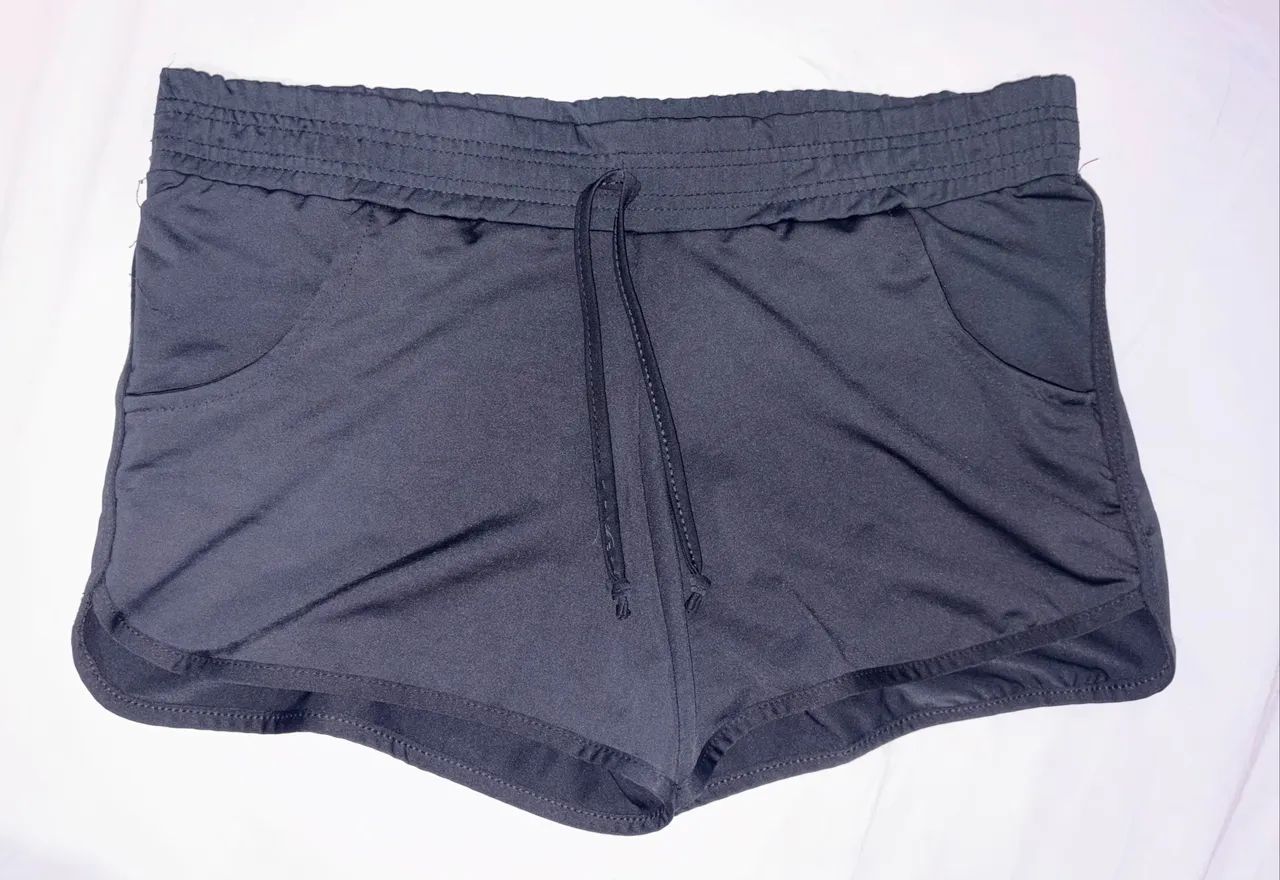 Short piscina/praia preto 