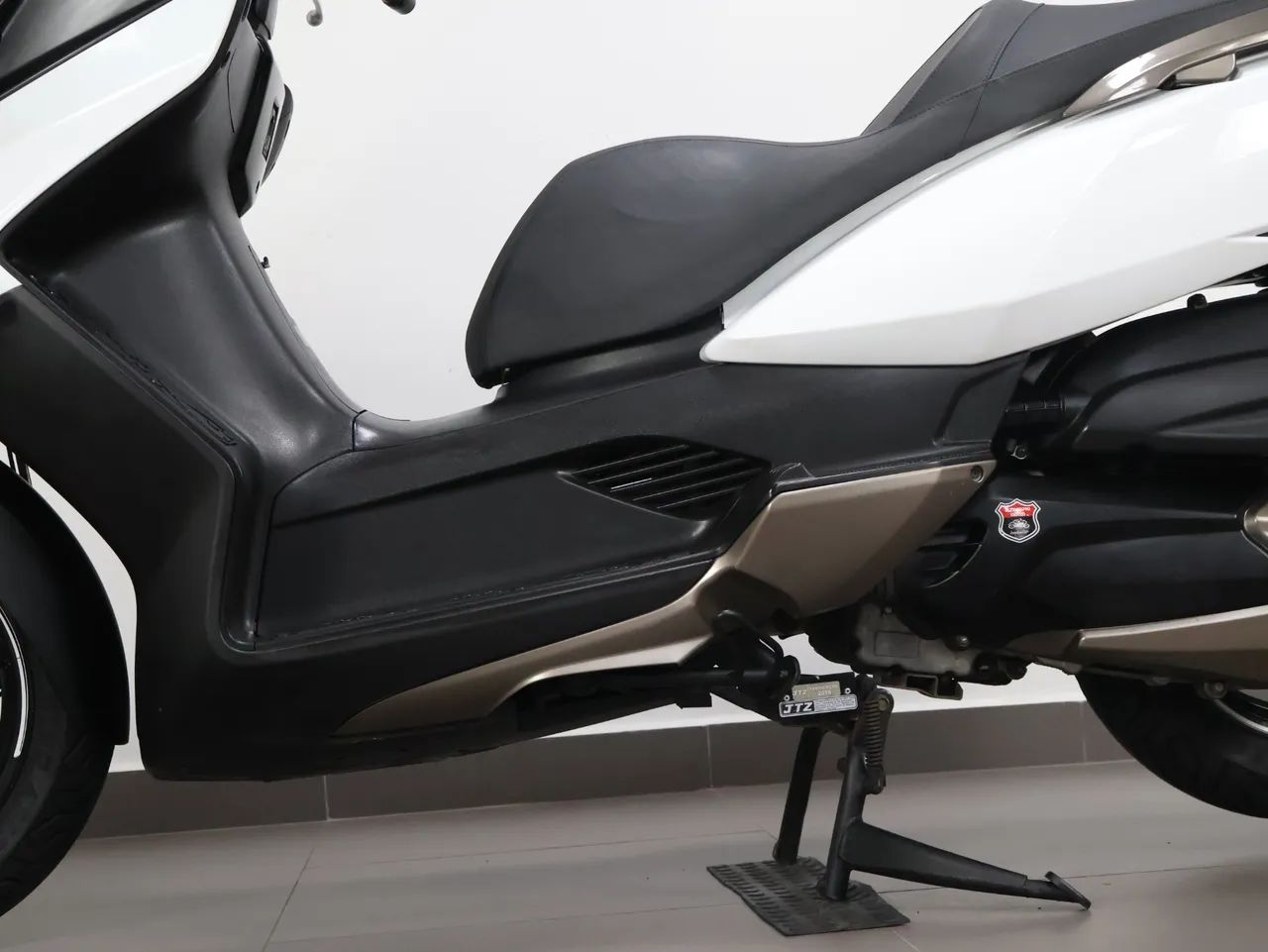 KYMCO DOWNTOWN 300 I ABS - Foto 4