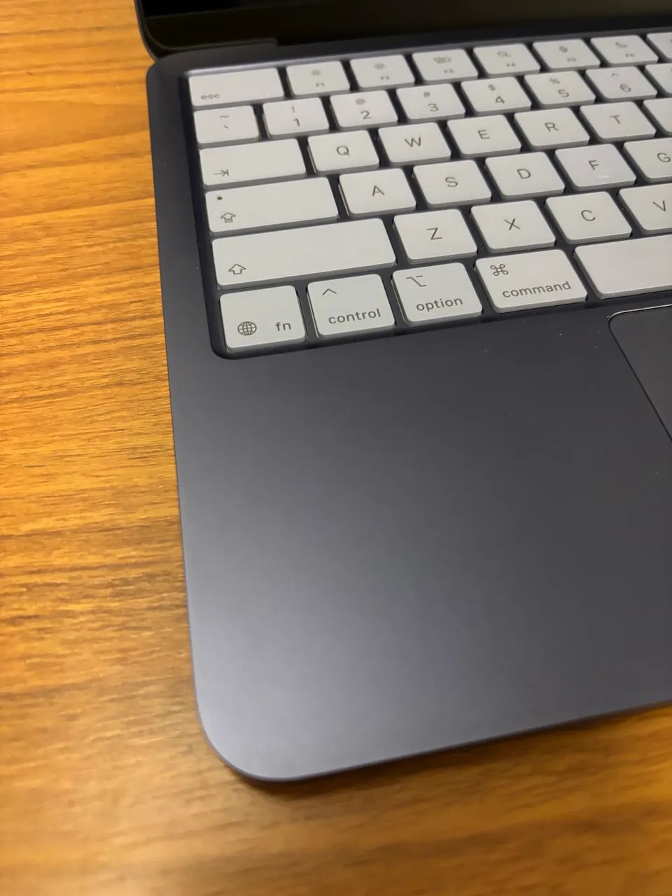 MacBook Neo Garantia Maio/2027 - Foto 2