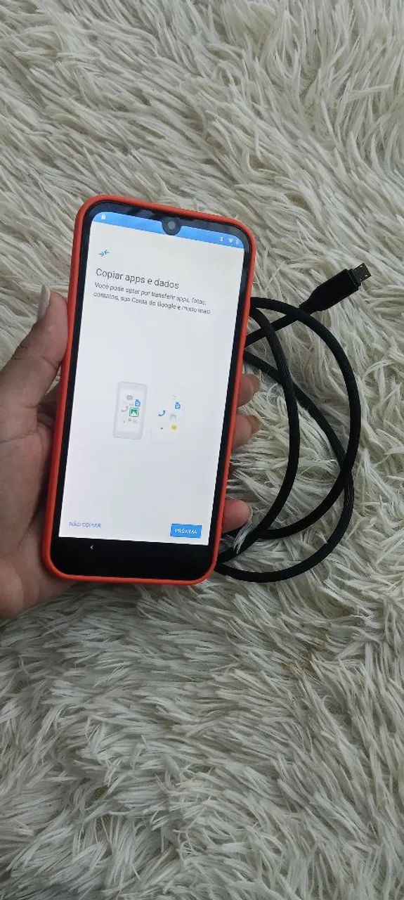 Celular moto E6s em perfeito estado 