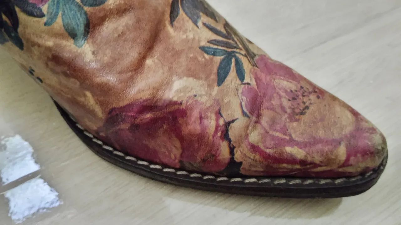 Bota de couro importada Tam .38 - Foto 4