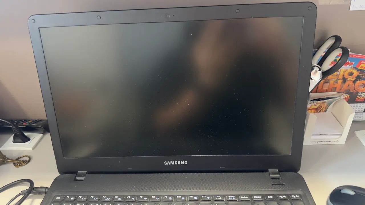 Notebook Samsung E30 I3 4GB 1TB de memória 