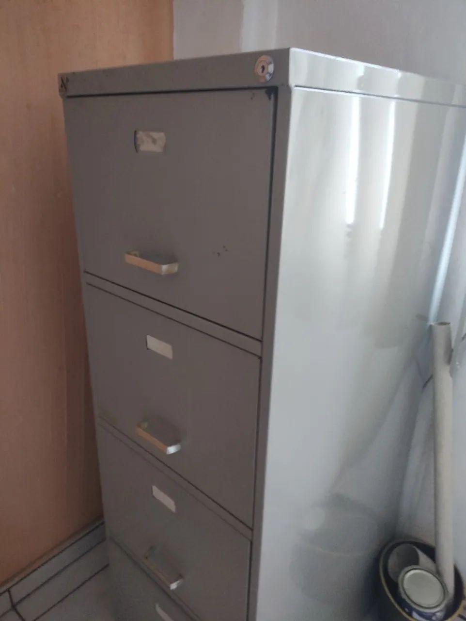 Arquivo de aço 4 andares
