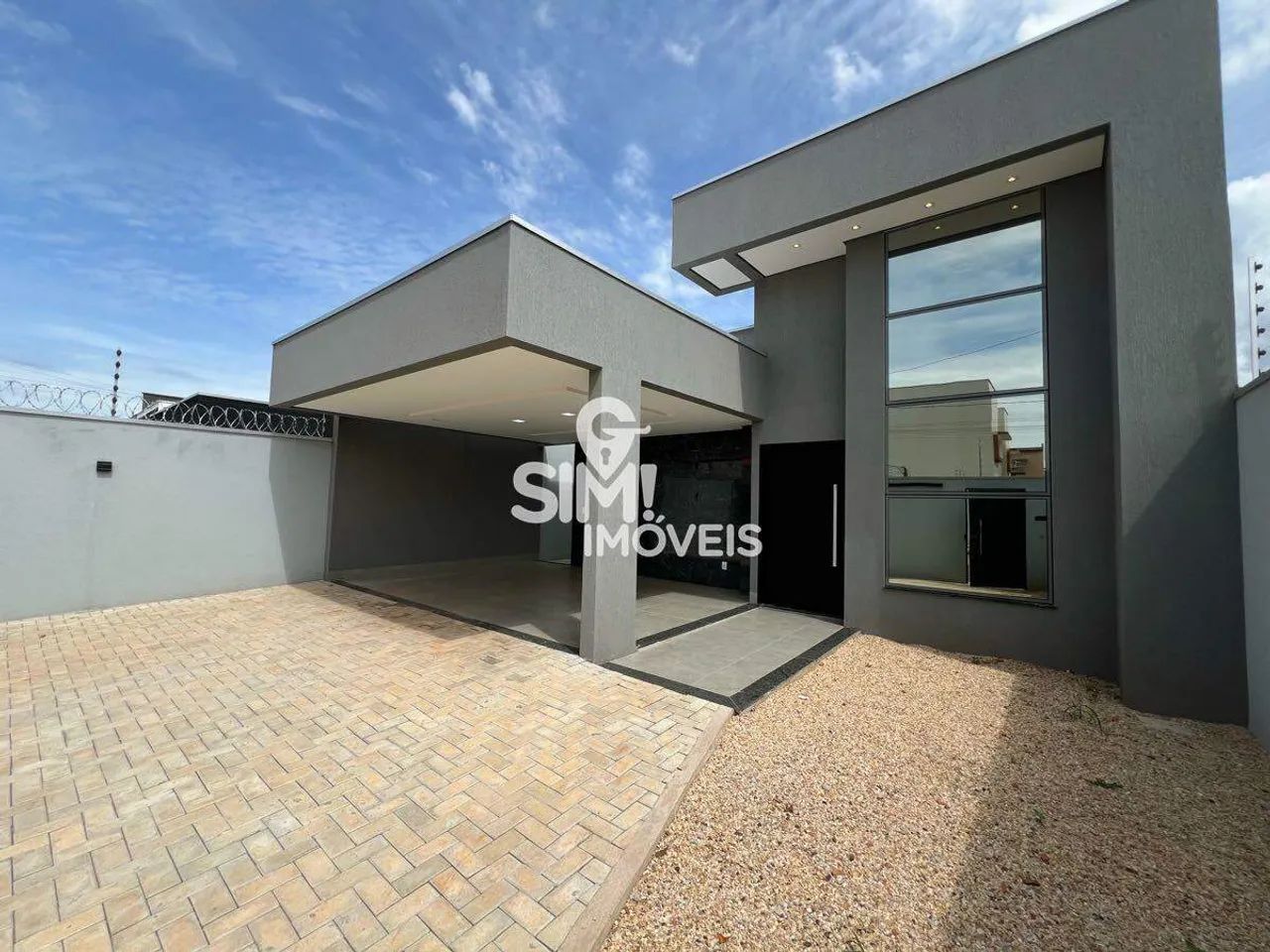 CASA NOVA 3 SUÍTES COM ÁREA DE LAZER NA 604 NORTE!