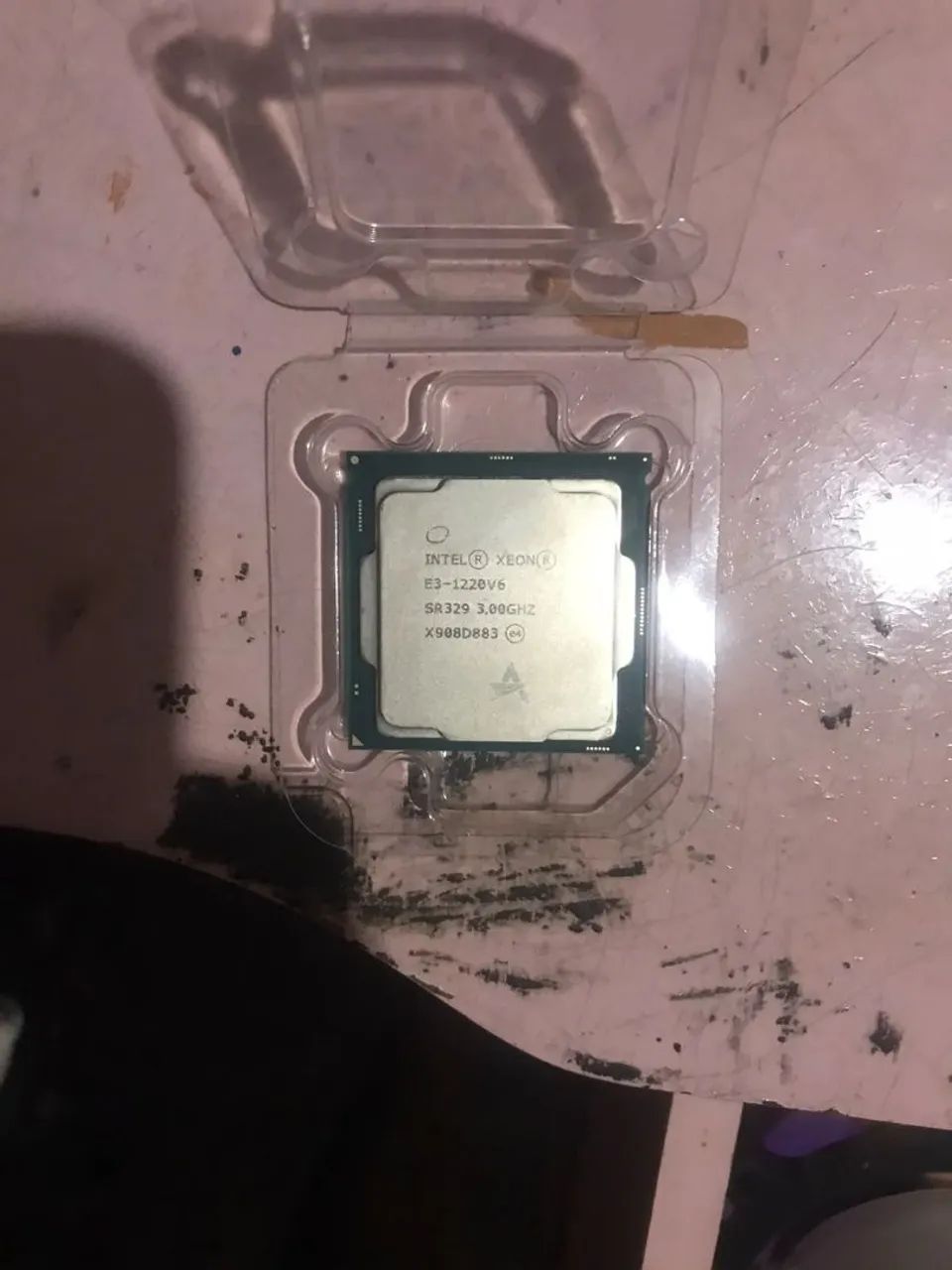 Intel Zeon e3 1220 v6 - Foto 3