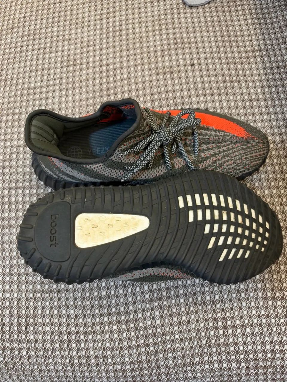 YEEZY V2 BELUGA  - Foto 2
