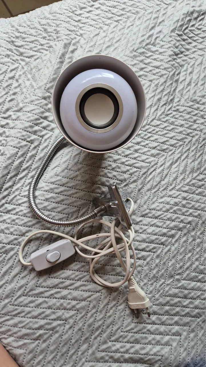 Luminária mesa com caixa Bluetooth  - Foto 3