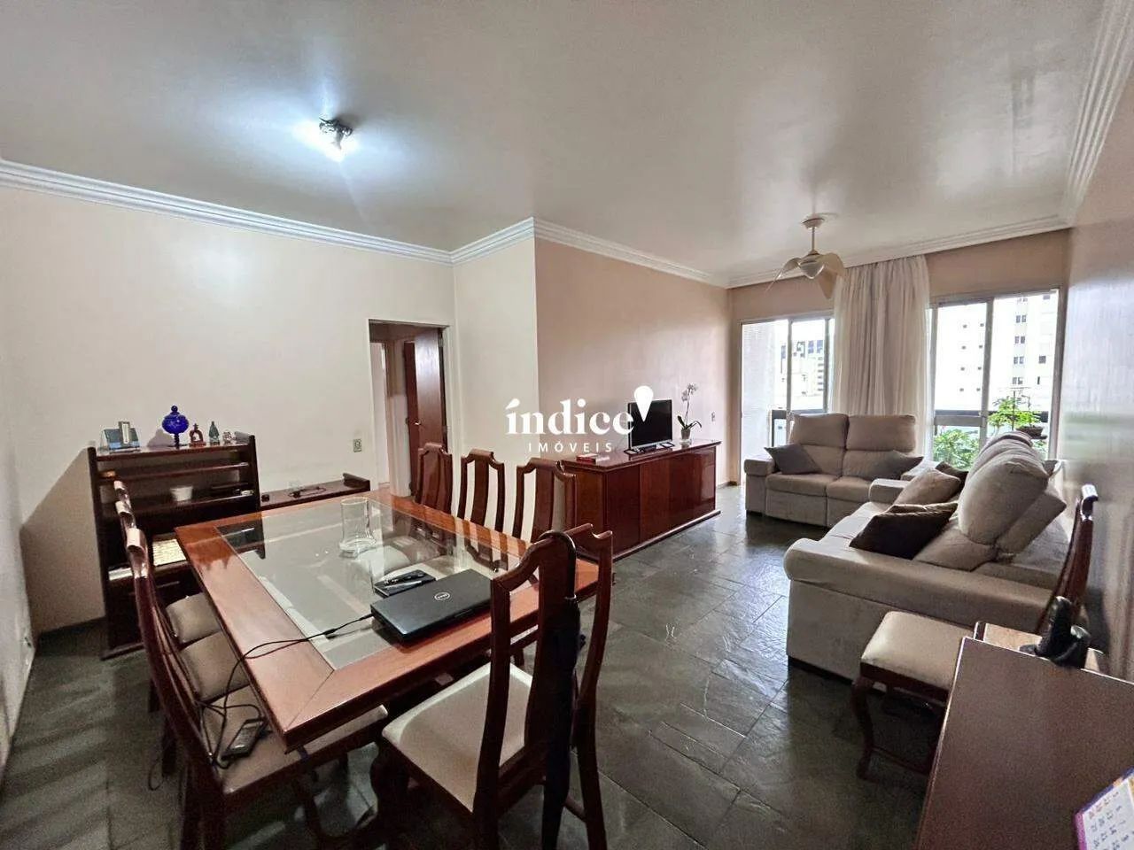 Apartamento no Bairro Centro, 3 quartos, 1 suíte, 2 vagas, Edifício Ilha Bela