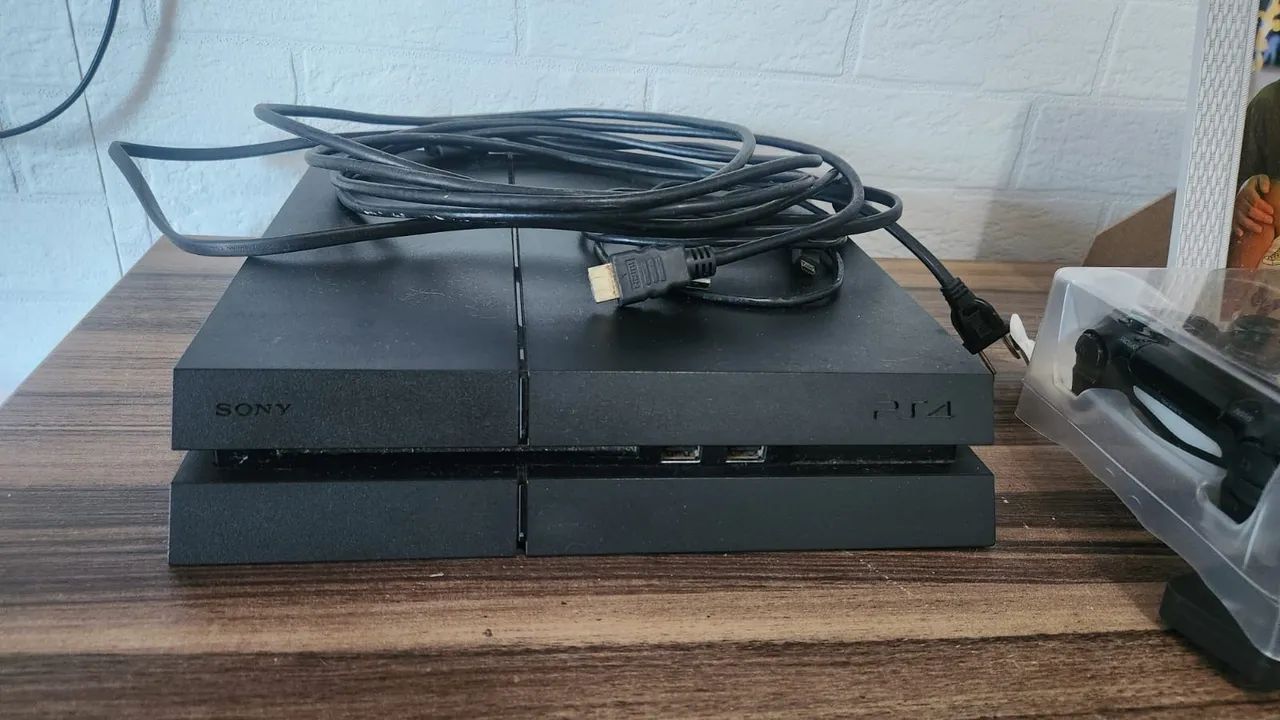 PlayStation 4 FAT